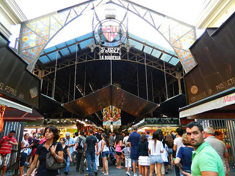 The main entrance to La Boqueria, Barcelona.