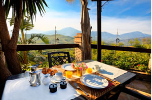 Breakfast at the hotel Posada Los Cántaros