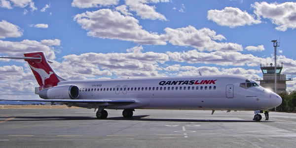 A regional Quantas plane in Australia