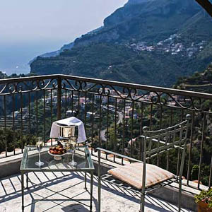 View of the coast from outside dining area at Hotel Villa Maria