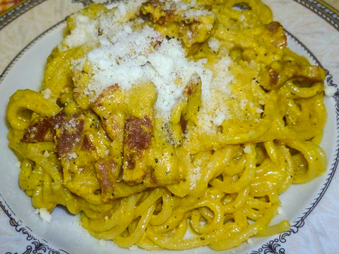 Spaghetti alla carbonara at Antica Hostaria La Romanesca on Campo de' Fiori in Rome