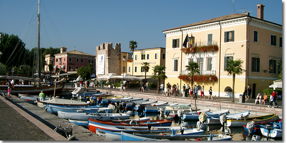 The Bardolino promenade