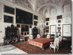 The Music Room on Isola Bella.